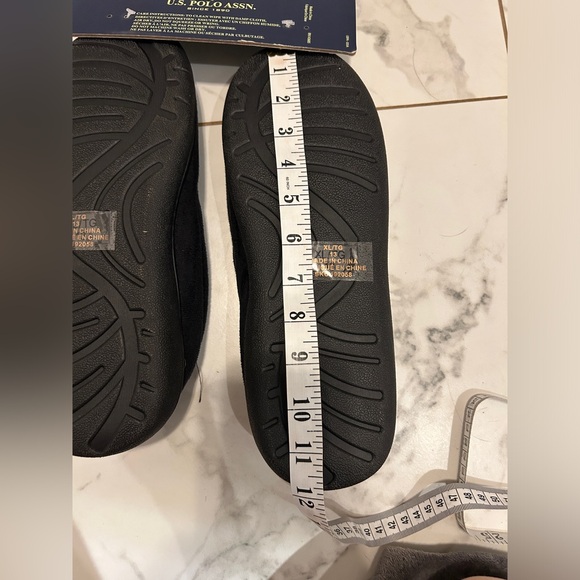 NWT U.S Polo Assn. Black Slippers Sz 11 - Picture 2 of 9